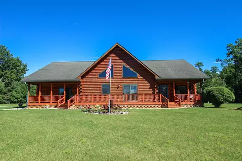 56664 Tanner Trl, Three Rivers, MI 49093