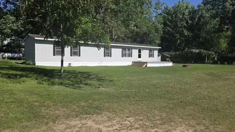 6505 E Dewey Rd, Fountain, MI 49410
