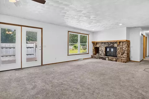 Living - 56800 Bow Dr, Three Rivers, MI 49093 photo 6 of 6