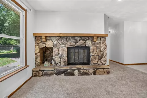 Living - 56800 Bow Dr, Three Rivers, MI 49093 photo 4 of 6