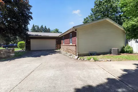 Exterior - 56800 Bow Dr, Three Rivers, MI 49093 photo 4 of 9
