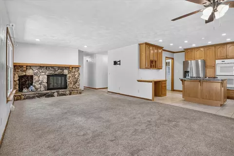 Living - 56800 Bow Dr, Three Rivers, MI 49093 photo 3 of 6