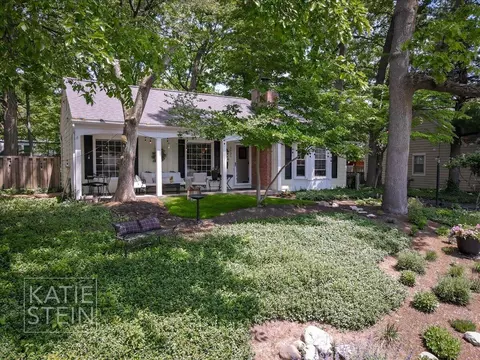 2035 Hall St SE, Grand Rapids, MI 49506