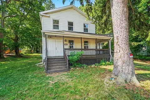 338 College St, Olivet, MI 49076