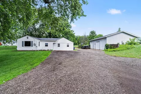5729 N Sprinkle Rd, Kalamazoo, MI 49004