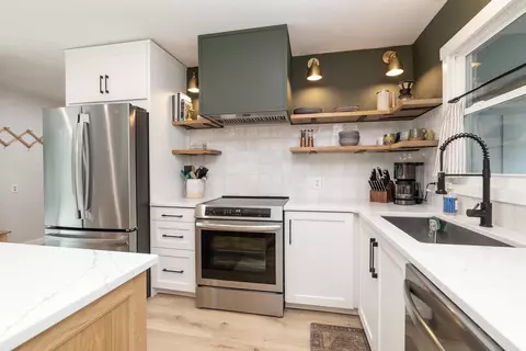 Kitchen - 230 Golfview Dr, Plainwell, MI 49080 photo 6 of 8