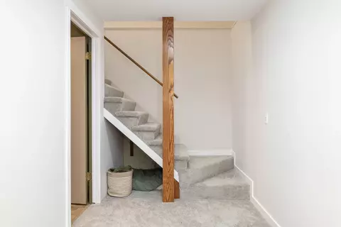 Entry Way - 230 Golfview Dr, Plainwell, MI 49080 photo 6 of 7