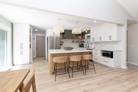 Kitchen - 230 Golfview Dr, Plainwell, MI 49080 photo 2 of 8