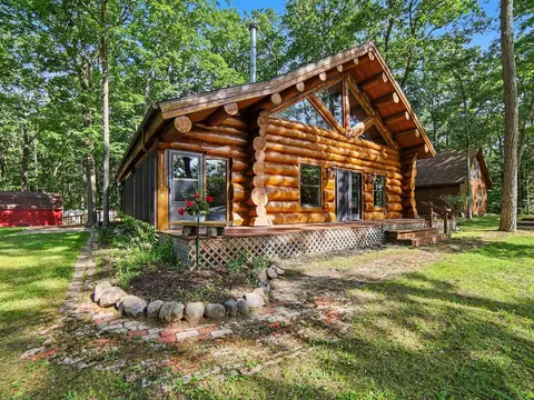 653 N Jack Pine Rd, Fountain, MI 49410