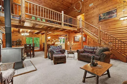 Living - 15295 E B Ave, Augusta, MI 49012 photo 1 of 6