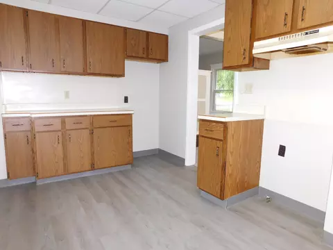Kitchen - 1238 3rd St, Jackson, MI 49203 photo 2 of 2