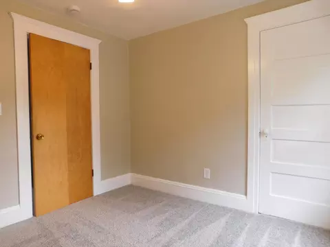Bedroom - 1238 3rd St, Jackson, MI 49203 photo 4 of 7