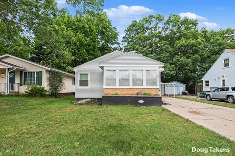 143 Nancy St SE, Grand Rapids, MI 49548