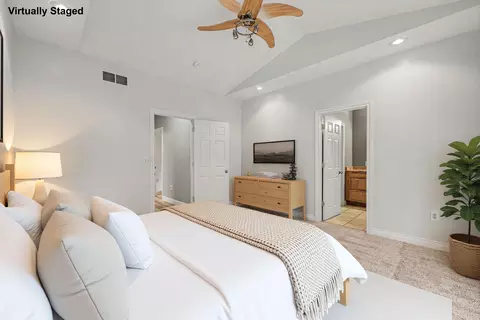 Bedroom - 8115 S Jackson Rd, Jackson, MI 49201 photo 2 of 5