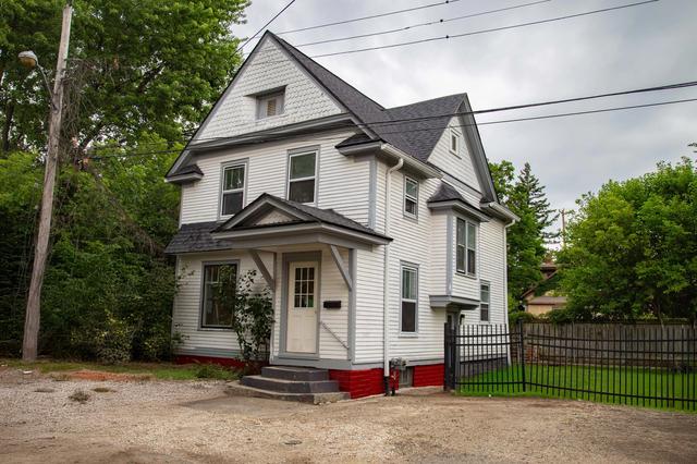 826 Normal Ct, Kalamazoo, MI 49007