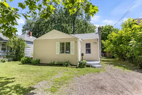 205 Eldred St, Battle Creek, MI 49015