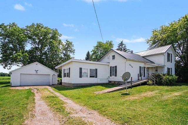 5715 Potters Rd, Saranac, MI 48881