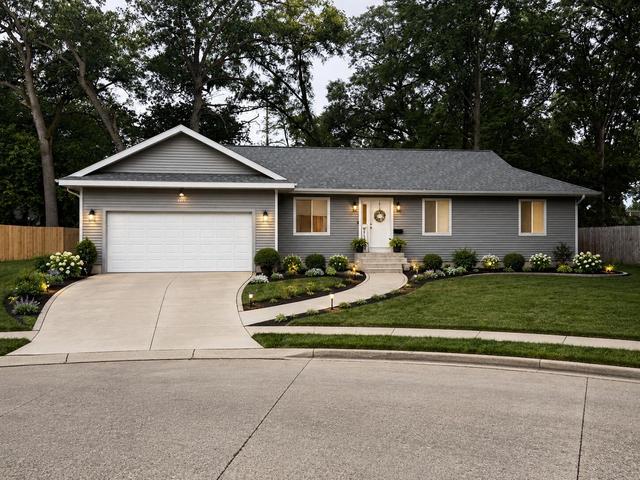 1077 Leonard Ave, Muskegon, MI 49442