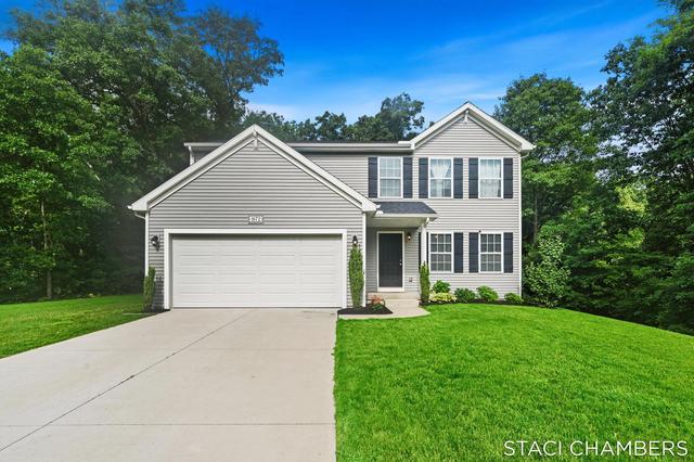 1672 E Ryan Woods Cir, Allegan, MI 49010