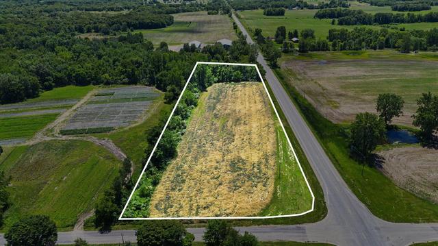 Vl Meadowbrook Road, Eau Claire, MI 49111