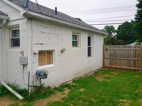 502 E Forest St, Edmore, MI 48829 photo 20
