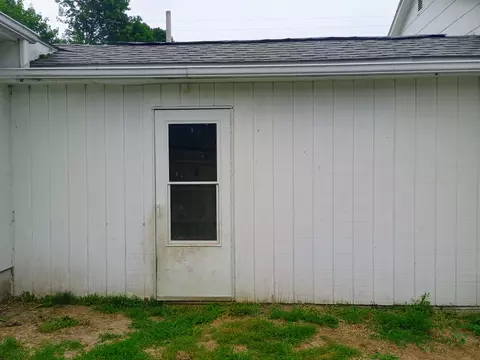 502 E Forest St, Edmore, MI 48829 photo 19