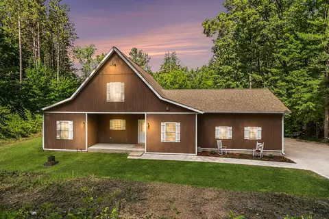 9370 Alex Dr, Richland, MI 49083