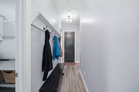 Entry Way - 7026 Sanctuary Dr, Jackson, MI 49201 photo 4 of 5