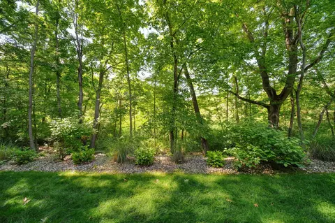 Exterior - 7026 Sanctuary Dr, Jackson, MI 49201 photo 17 of 19