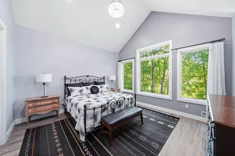 Bedroom - 7026 Sanctuary Dr, Jackson, MI 49201 photo 1 of 7