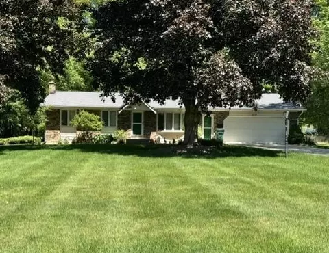 717 Ponderosa NW, Grand Rapids, MI 49534