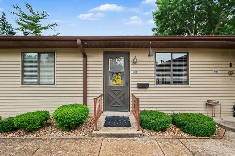 5158 Green Meadow Rd #36, Kalamazoo, MI 49009