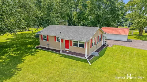 25 W Tupper Lake Rd, Lake Odessa, MI 48849