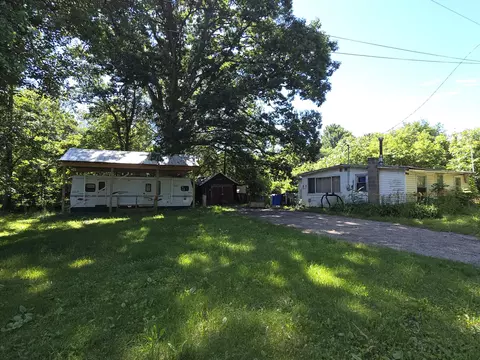 869 Pullman Ave, Pullman, MI 49450 photo 1