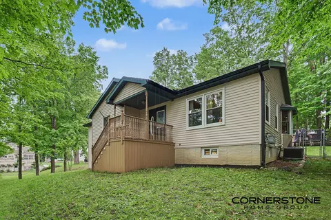 940 S Front St, Belding, MI 48809 photo 27