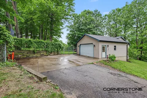 940 S Front St, Belding, MI 48809 photo 26