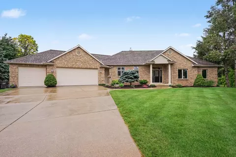 3559 Elk Ct, Zeeland, MI 49464