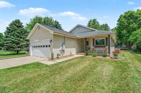 4134 Crescent View Dr, Tecumseh, MI 49286
