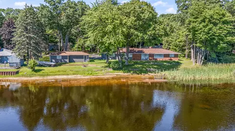 339 Mcnitt Rd, Manistee, MI 49660