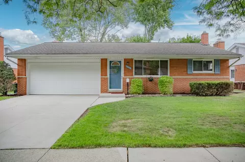 14638 Ellen Dr, Livonia, MI 48154