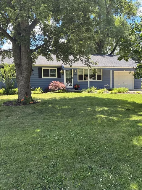 3097 Marvin Dr, Adrian, MI 49221