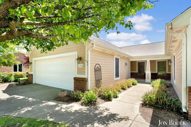 2940 Grand Isle Dr NE #9, Belmont, MI 49306