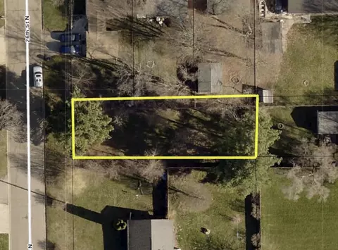 214 N 26th St N, Battle Creek, MI 49037