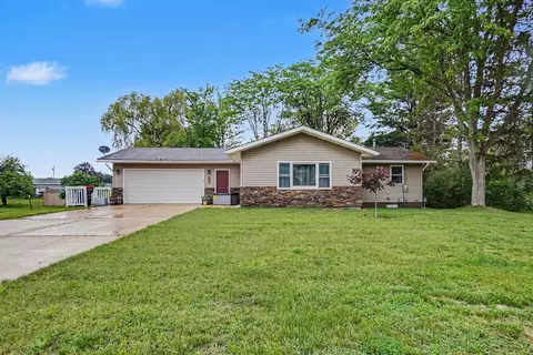 412 W Church Ave, Reed City, MI 49677