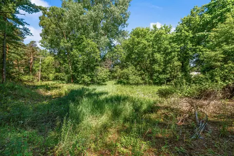 318 S 3rd Ave, Big Rapids, MI 49307 photo 4