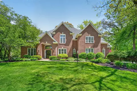 51708 Brittany Ct, Granger, IN 46530