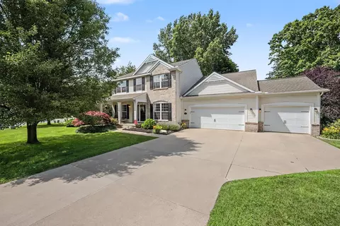 15359 Bayou Meadows Ct, Spring Lake, MI 49456