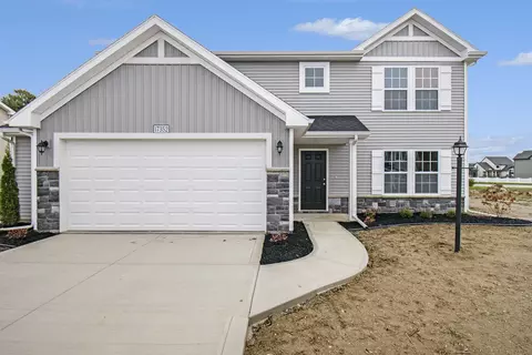 7068 Pileated Dr, Caledonia, MI 49316