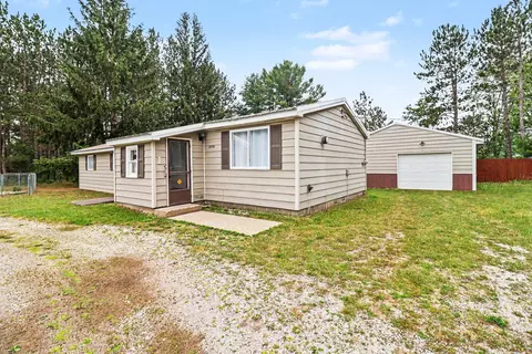 10759 Lasalle Rd, Manistee, MI 49660