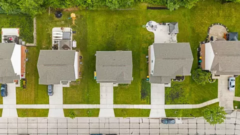 View/Area - 16901 Aberdeen Dr, Romulus, MI 48174 photo 2 of 5